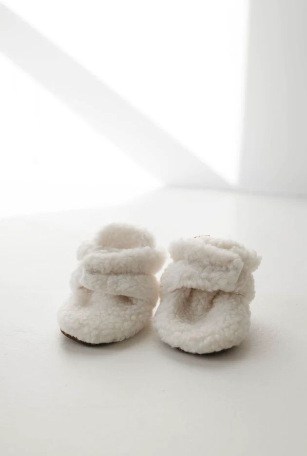 Sherpa Baby Booties | Ivory | Forever French