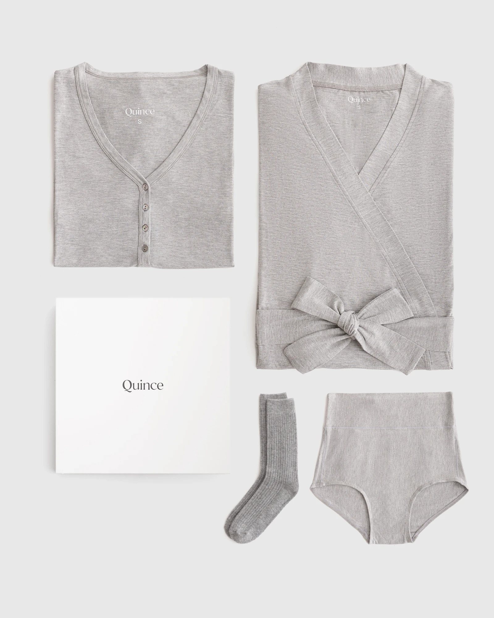 Quince | Women's The Essentials Hospital Set in Heather Grey, Size Medium, Bamboo | Quince