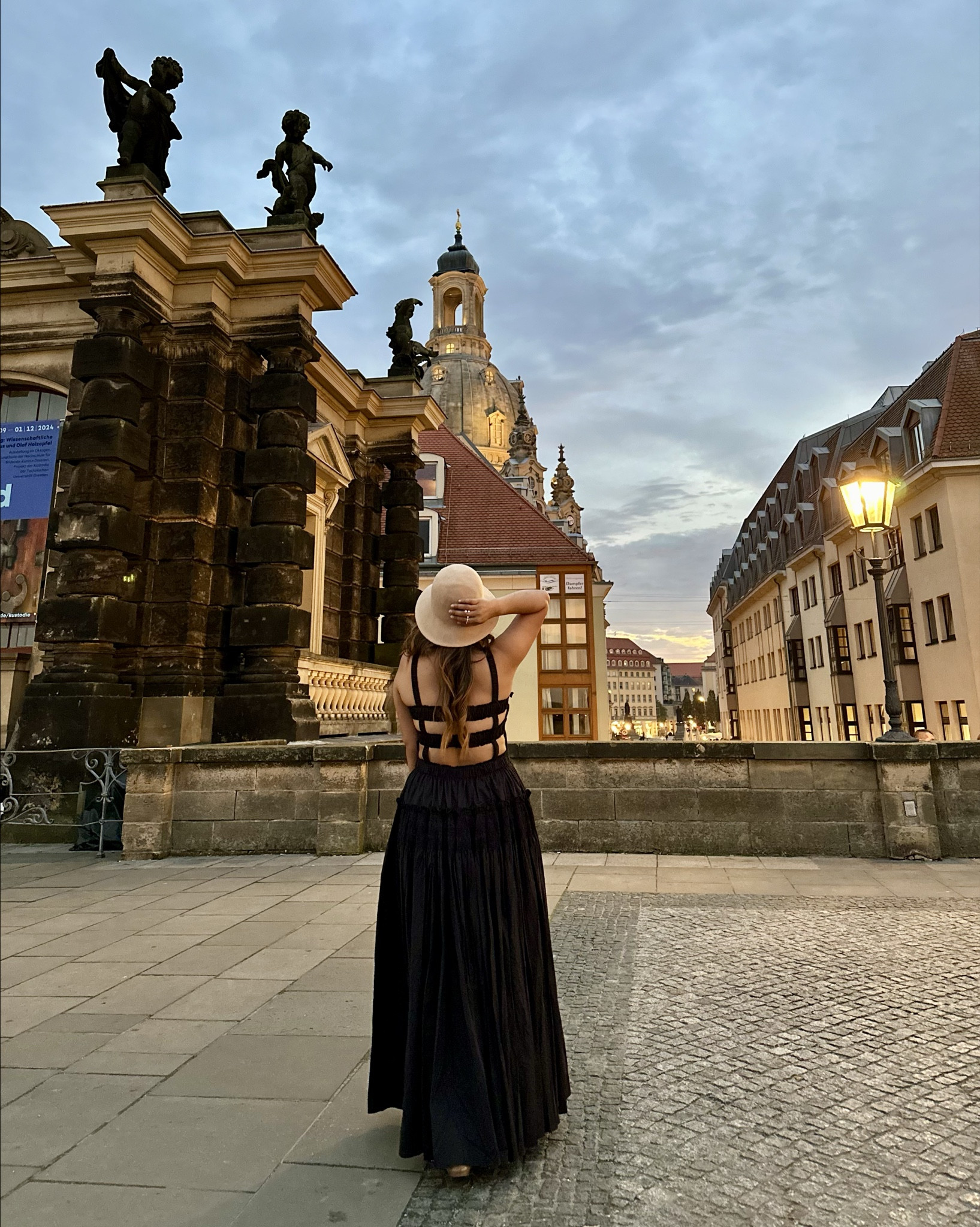 Bucket hat and dress

#LTKHoliday #LTKootd #LTKSaleAlert