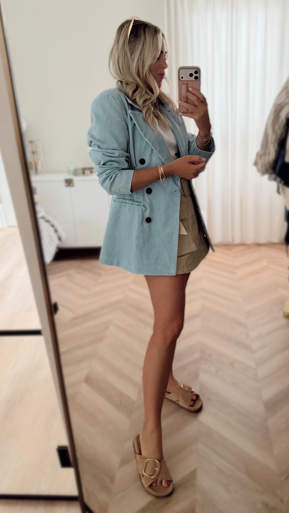 Denim blazer of the season 🤍 the cinched A-line fit is SO good. Wearing a small and planning to keep it open — if you want it closed, I’d size up. Paired with this Target skirt (true to size) and I’m obsessed. Both such good finds ✨ 



spring outfit. denim blazer. target style. spring staple. a line blazer. affordable fashion. everyday outfit. Skirt. 


#LTKWorkwear #LTKSeasonal #LTKootd