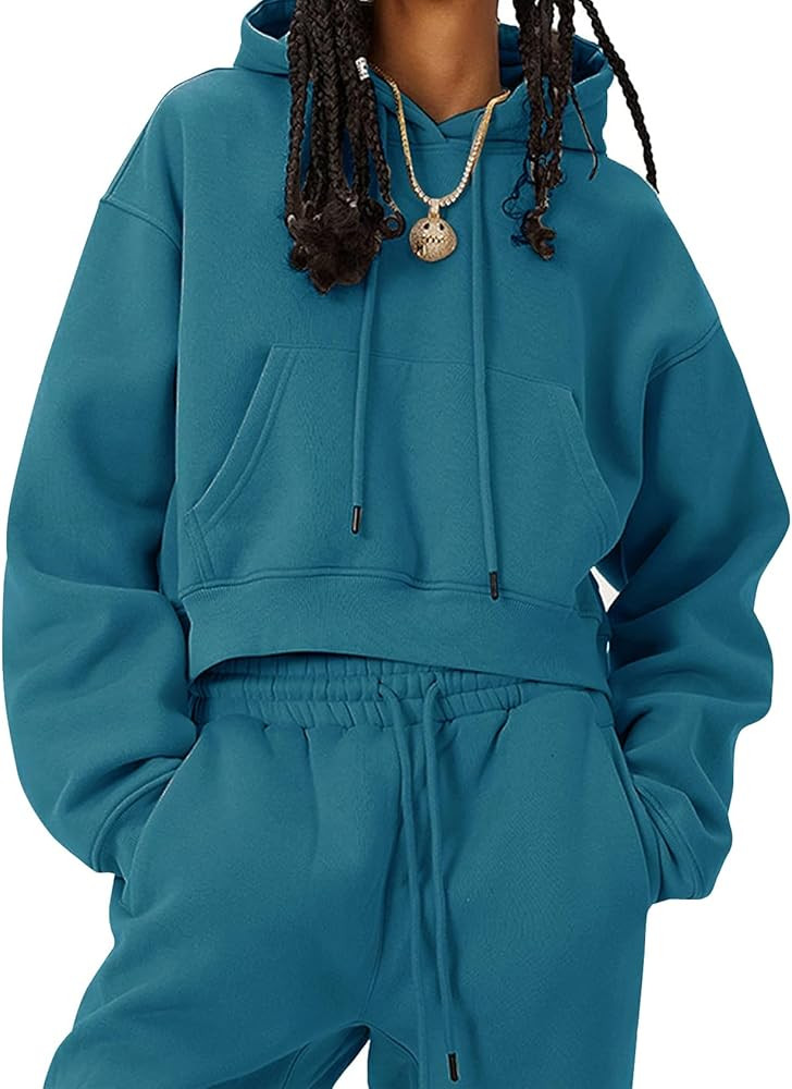 Eisctnd Women Fleece 2 Piece Tracksuits Fall Winter Sweatshirt Jogger Pants Matching Lounge Sets ... | Amazon (US)