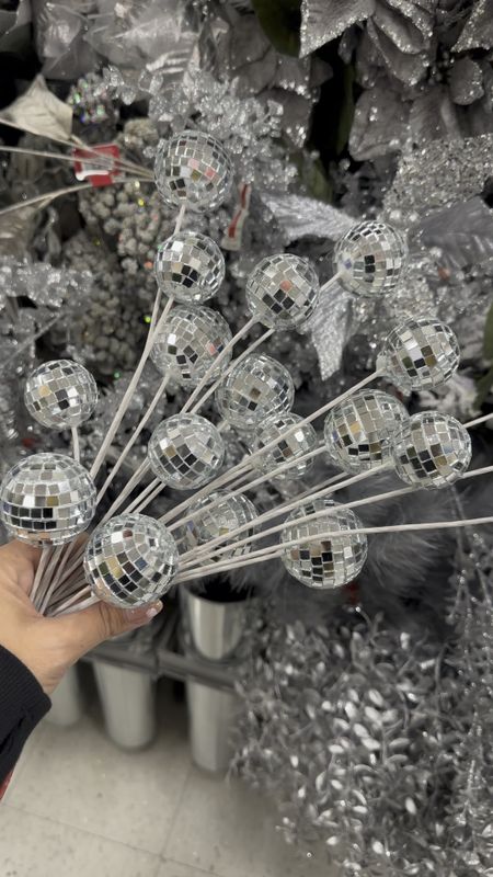 Disco ball stems are 40% off! So fun for the holidays and NYE 🎄🪩

#LTKCyberWeek #LTKHoliday #LTKVideo