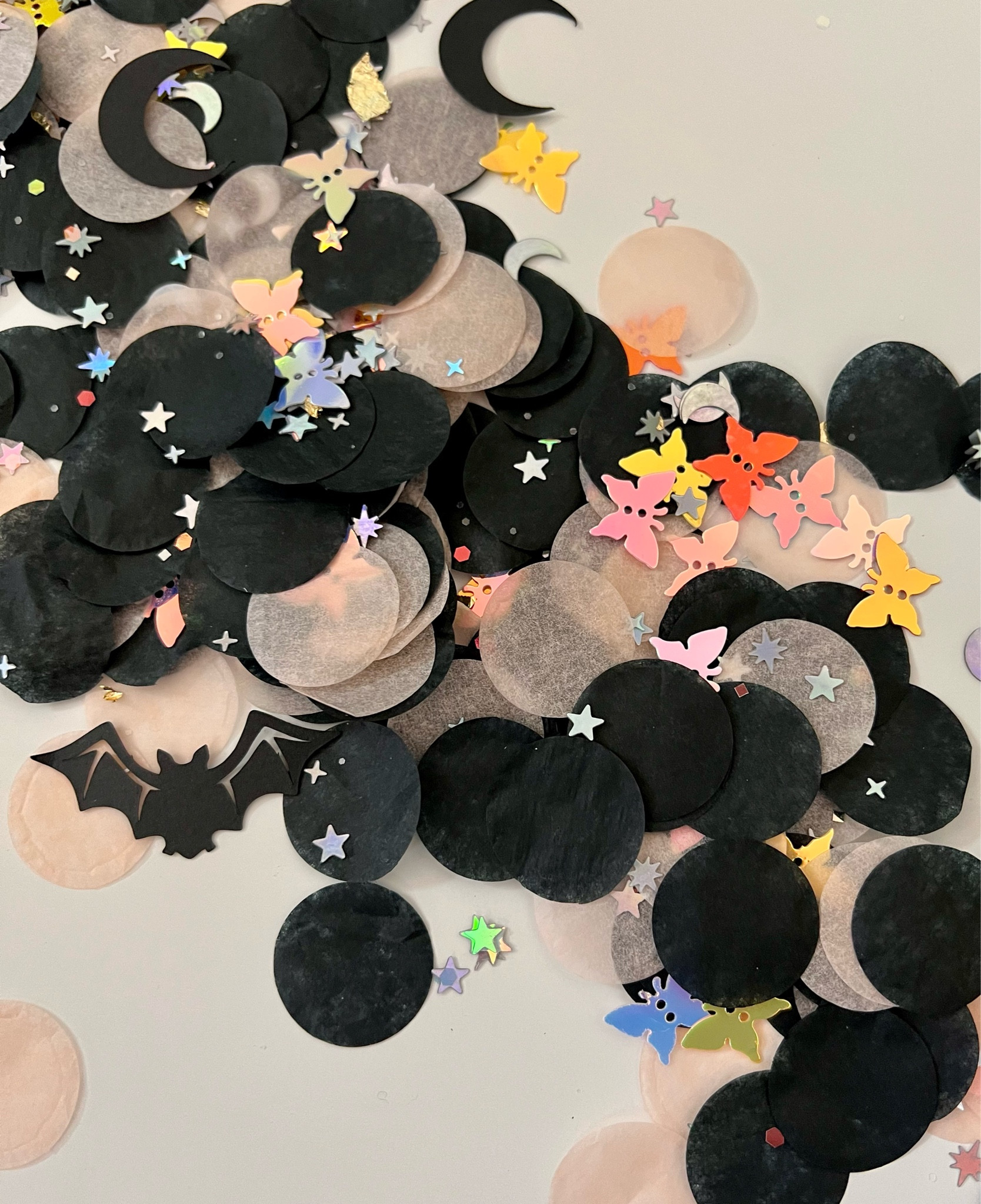 Halloween confetti! Bats & butterflies! 

#LTKSeasonal #LTKunder50 #LTKparties