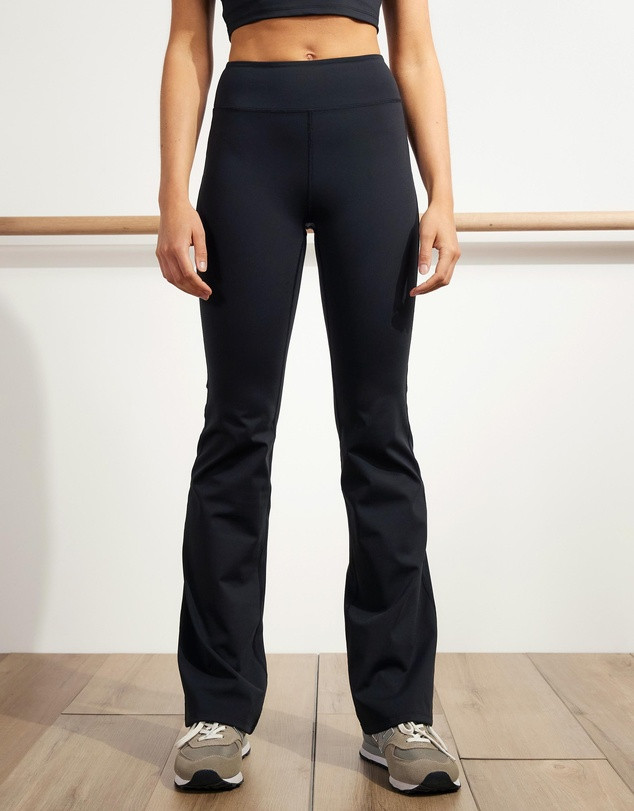 Peak Flared Active Legging 33" | THE ICONIC (AU & NZ)