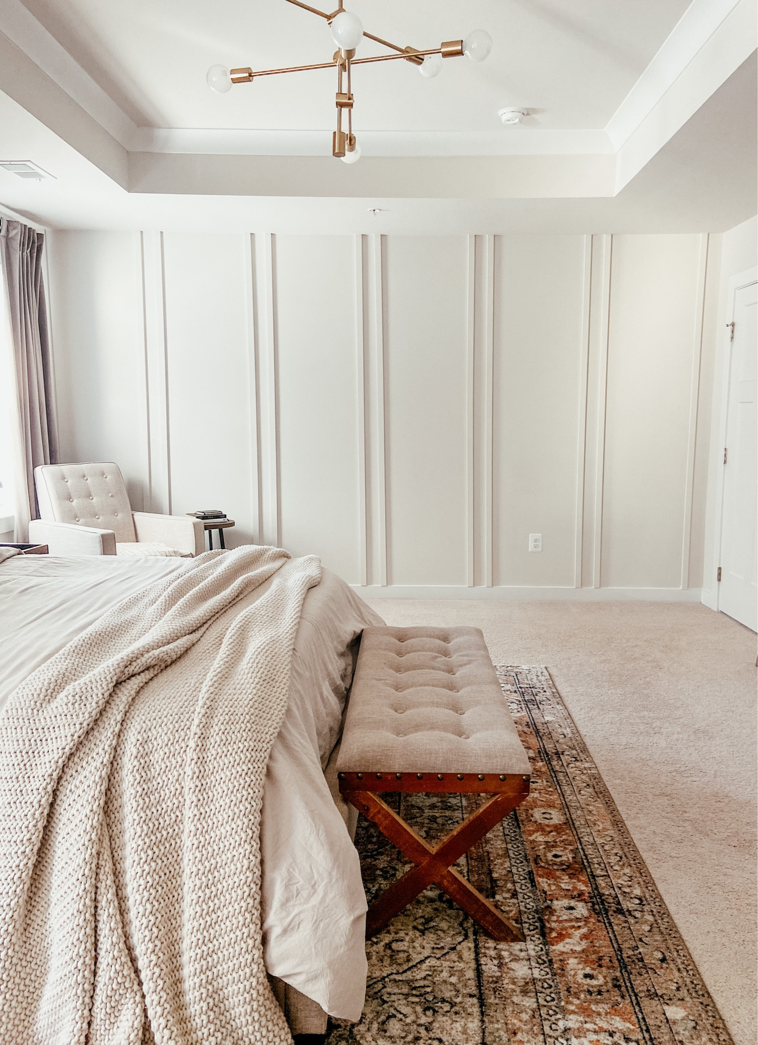 🤍

#trayceiling #bedroom

#LTKhome #LTKunder100 #LTKunder50