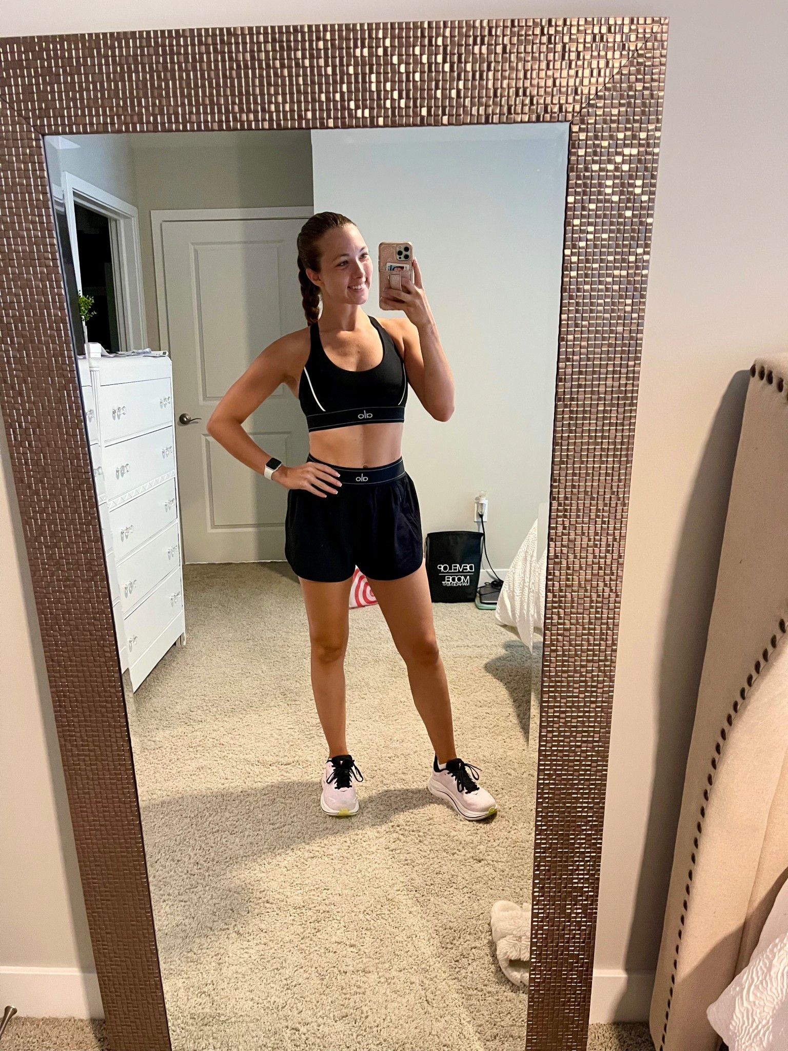 Run club outfit

#LTKShoeCrush #LTKActive