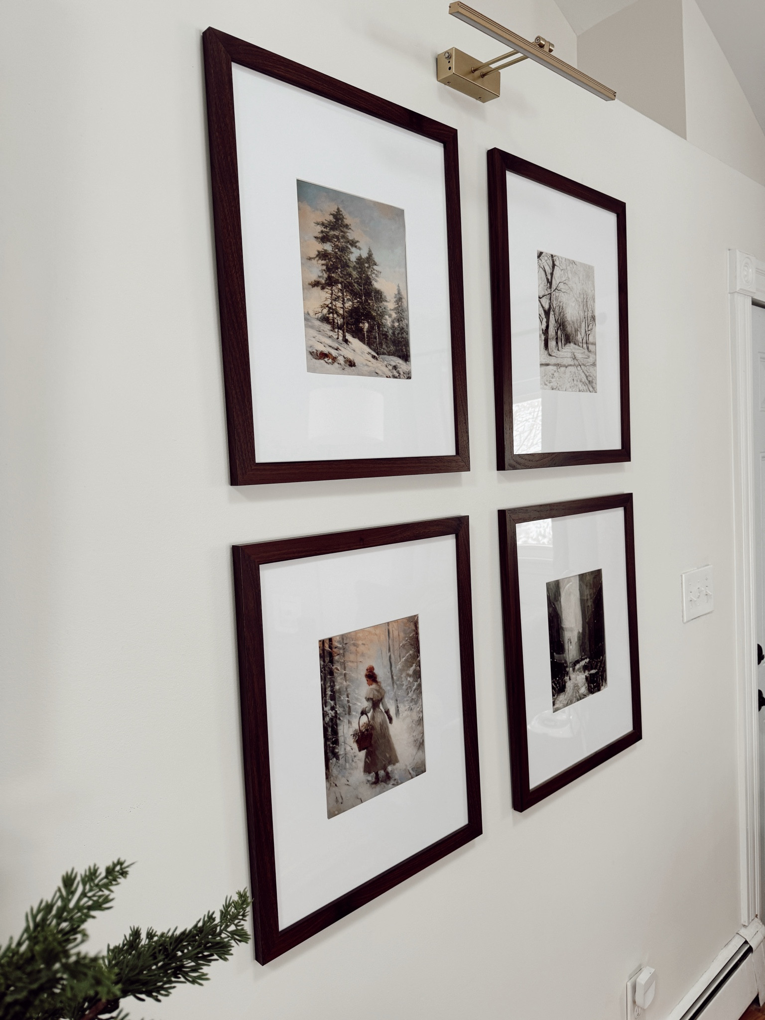 Oversized frames 



#LTKGiftGuide #LTKHoliday #LTKhome