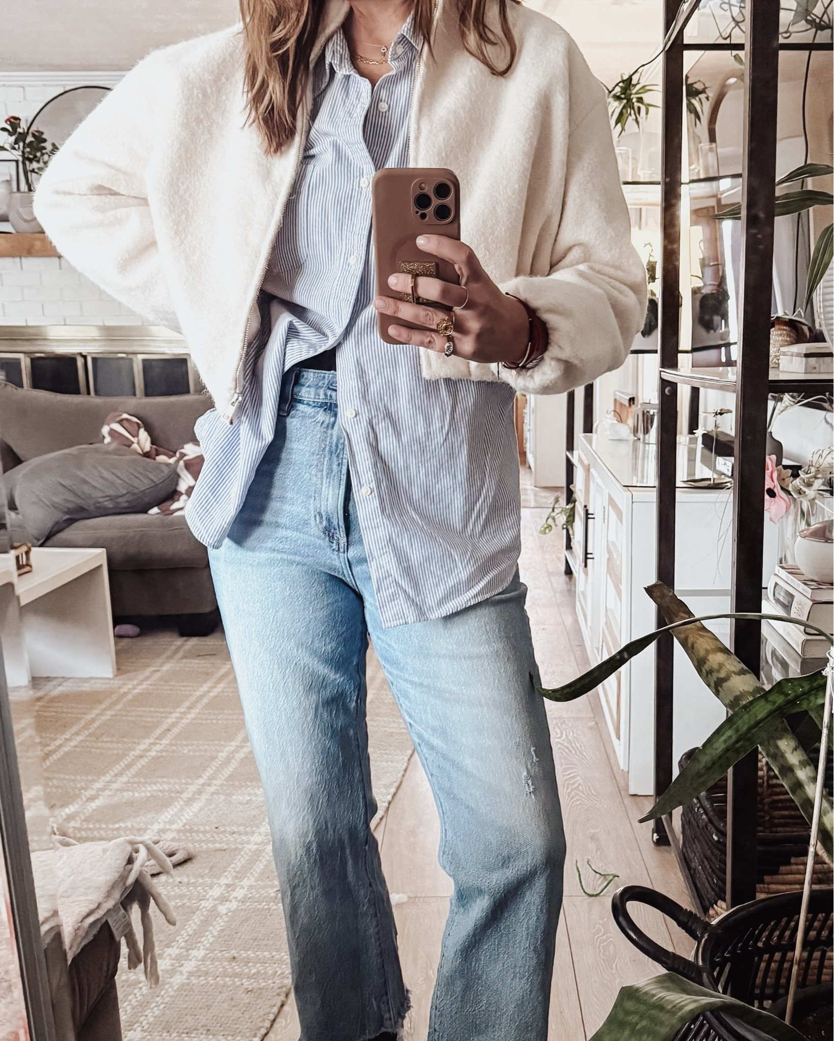 Casual outfit | mom outfit | school function | pistols jeans | Zara jacket | thrift jCrew button down | #ltksale #zarajacket a#croppedjacket -a#falloutfit

#LTKStyleTip #LTKTall #LTKMidsize