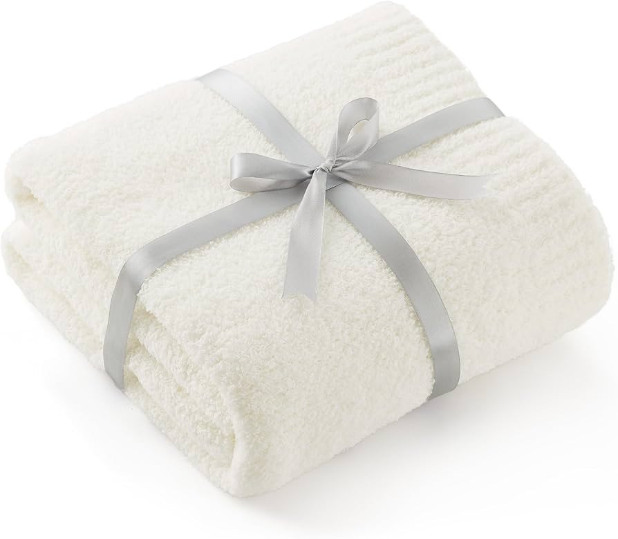 Amazon.com: Bedsure Super Soft Knit Throw Blanket - Warm Cozy Reversible Cream Blanket, Fluffy Fu... | Amazon (US)