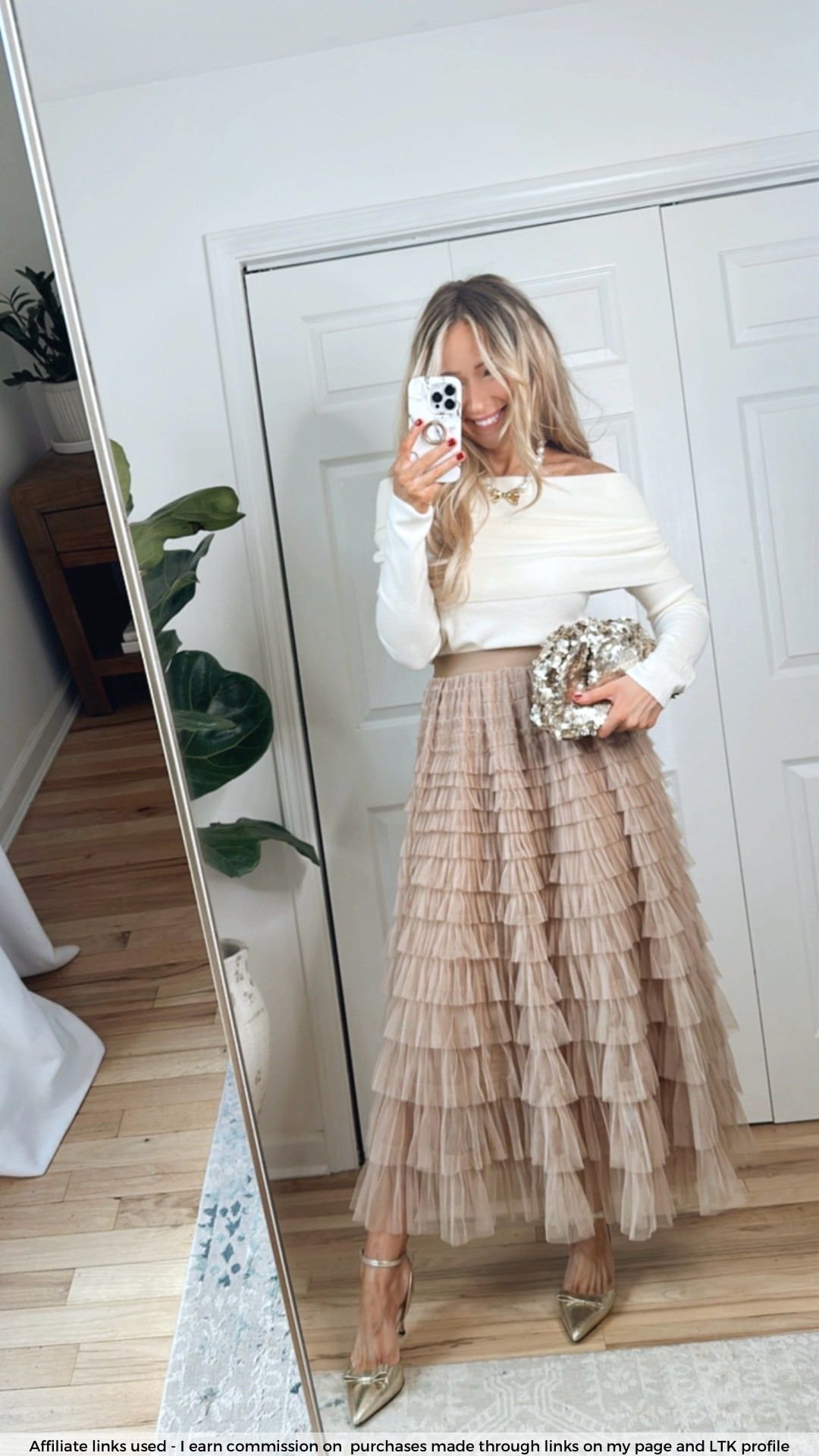Amazon holiday party skirt (color of the skirt I’m wearing is called “khaki” online)

Tulle midi skirt
Off the shoulder sweater
Classy style
Work party outfit 

#LTKHoliday