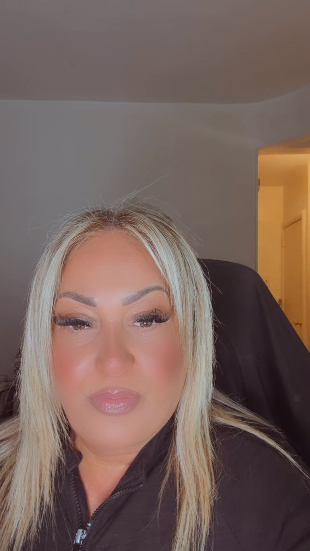 Coming on with my beautiful lipgloss that are vegan free if anyone is interested that feel free to reach out to me

#LTKMothersDay #LTKBeauty #LTKdayinmylife