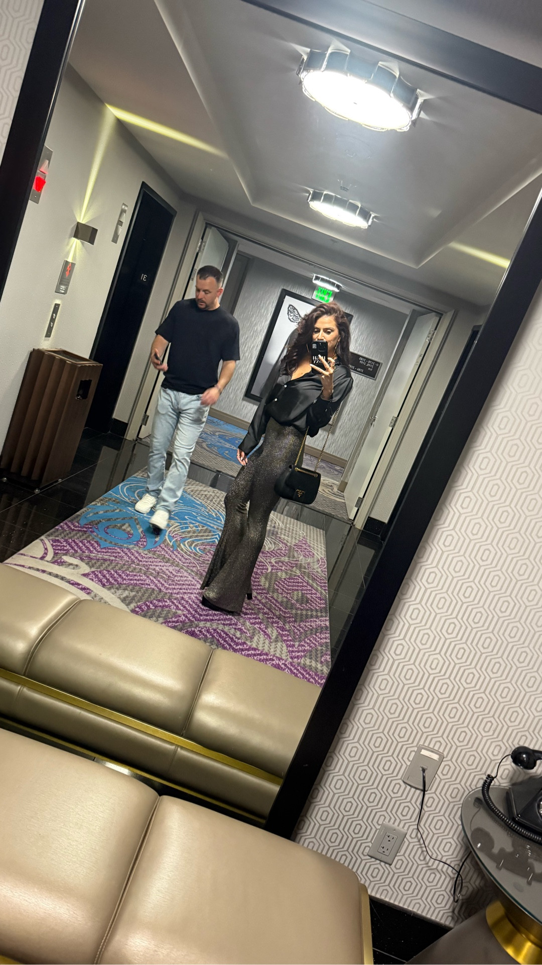 #vegasoutfits #bellbottoms 

#LTKootd