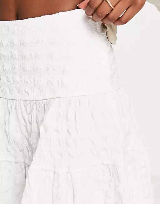 ASOS DESIGN tiered mini skirt in poly check in white | ASOS | ASOS (Global)