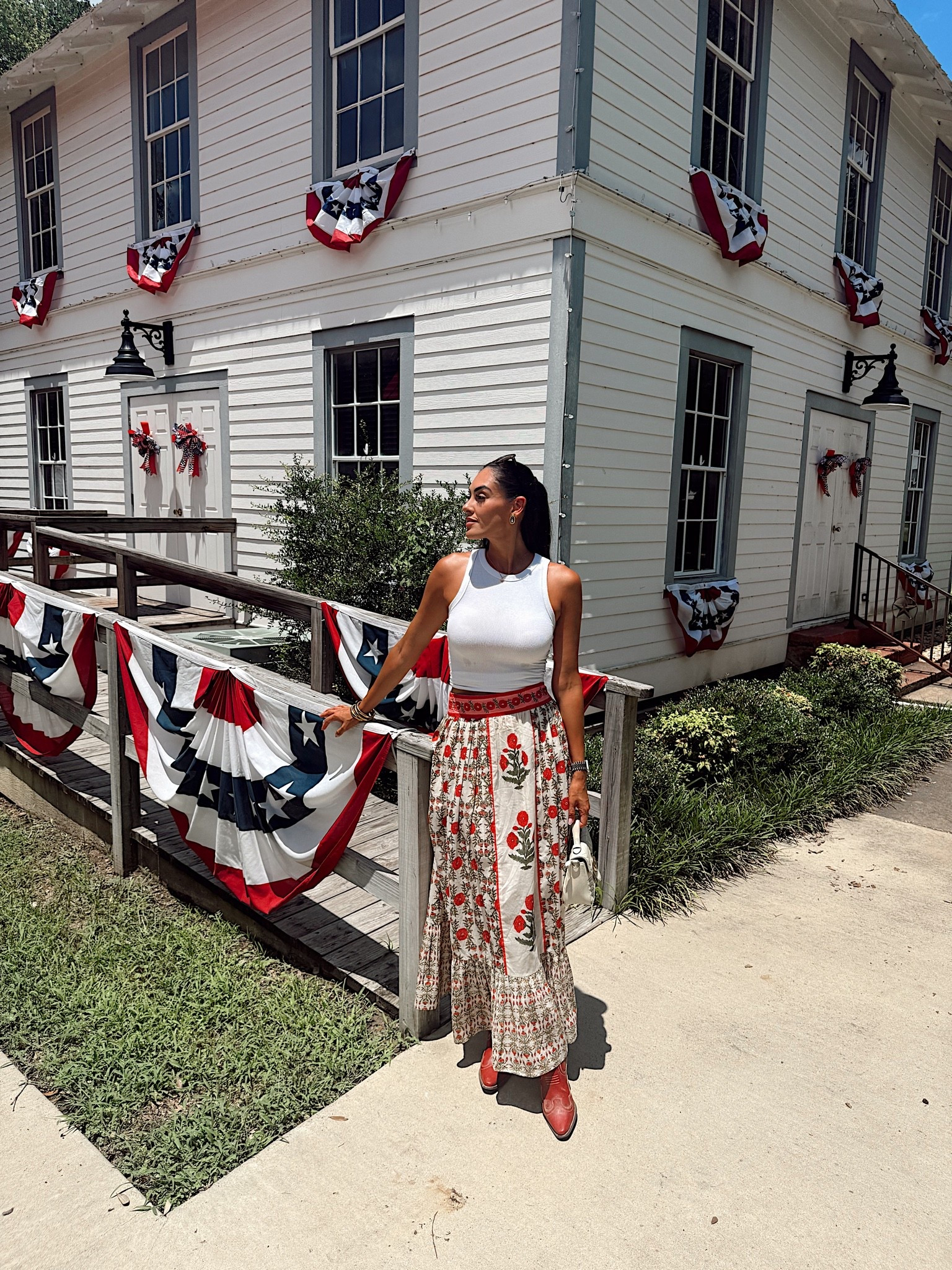 Skirt from store in round top