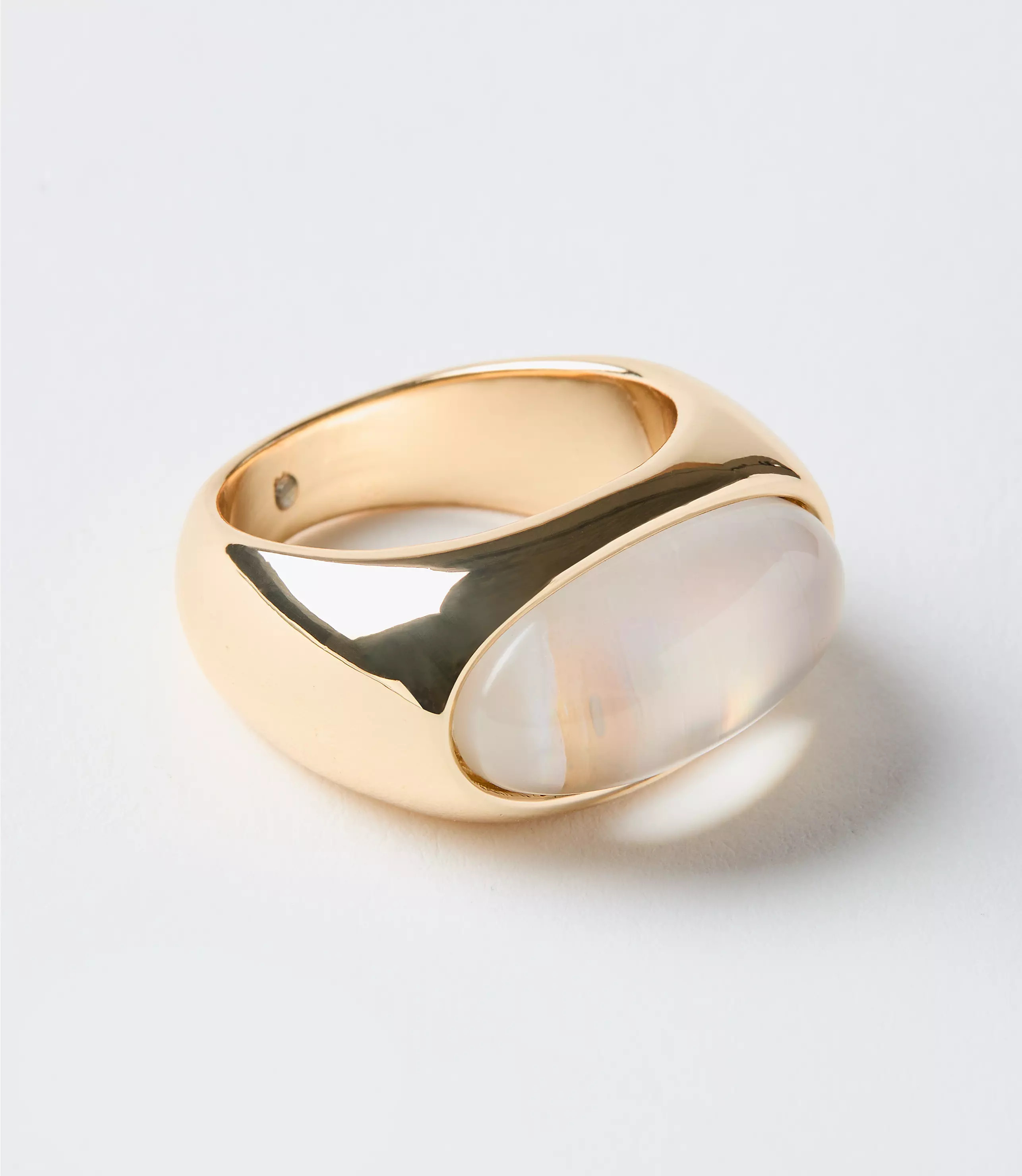 Marbleized Oval Ring | LOFT