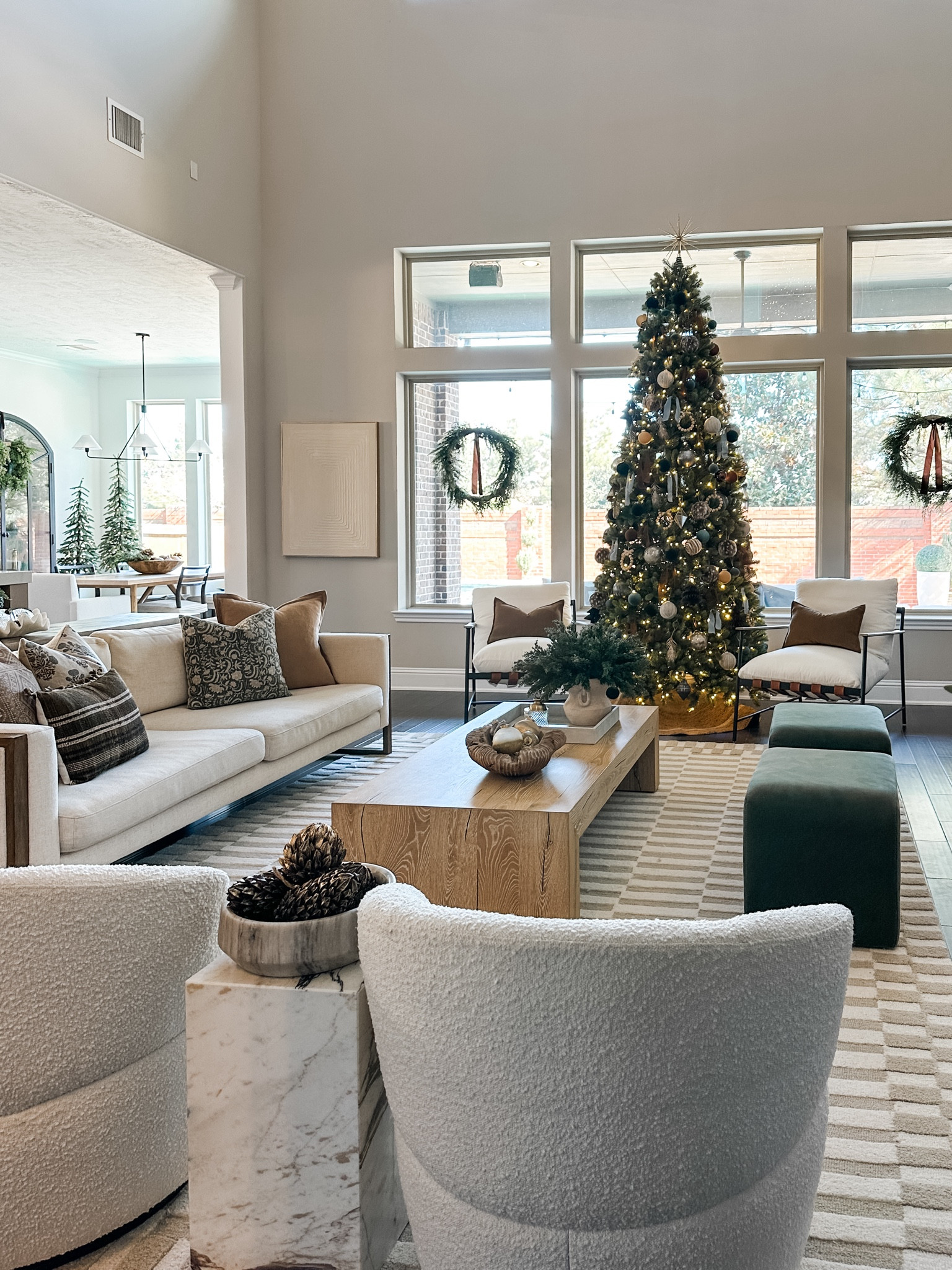 Holiday views in my home 

#LTKWatchNow #LTKStyleTip #LTKHoliday