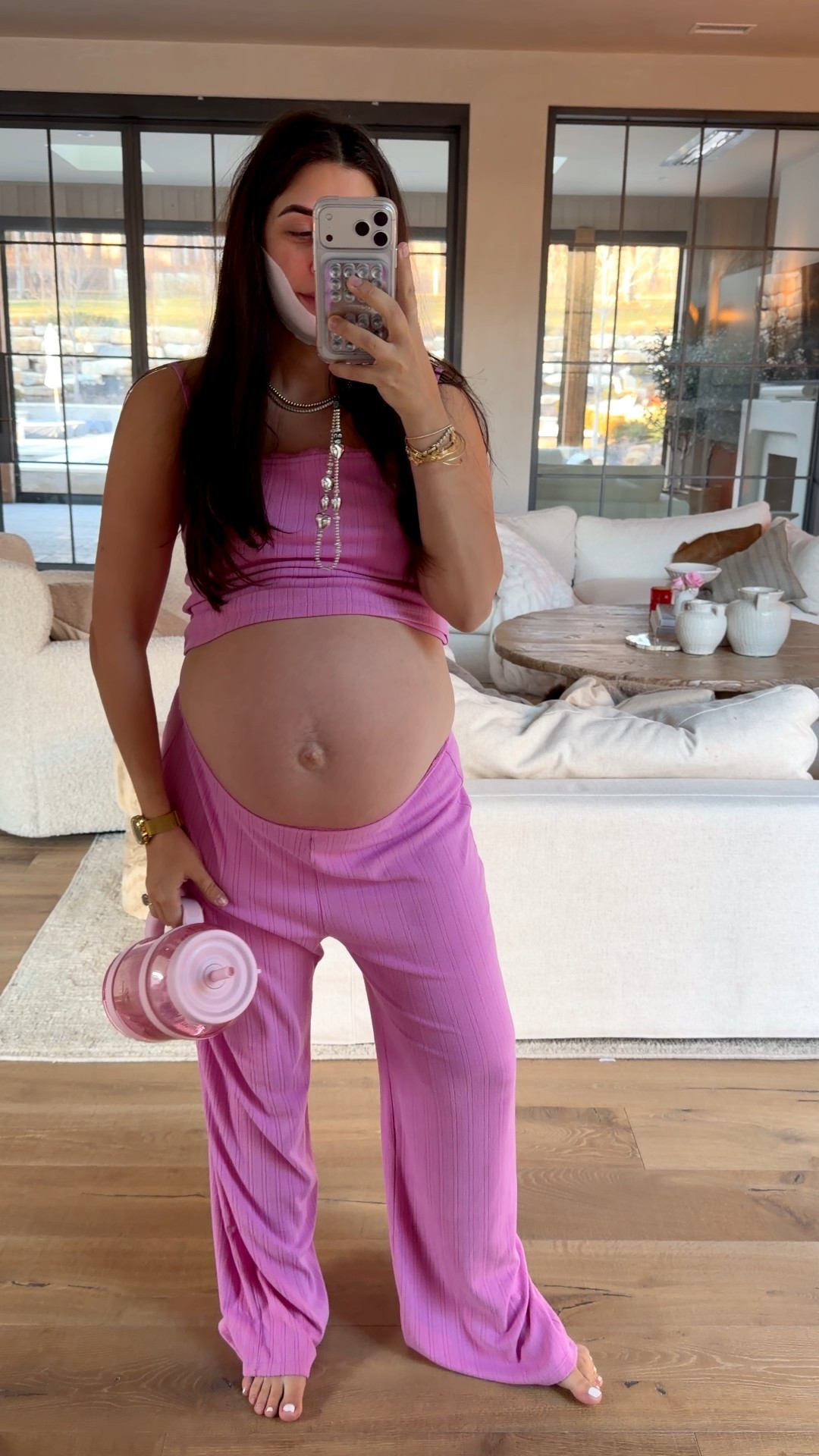 These might be the softest thing I have ever put on!! & this pink color has been so excited for all the spring things🩷
CODE: BLAMEITONDEDE (stackable 15% off)

Top: large 
Bottom: large 

@abercrombie #abercrombiepartner 
Dressupbuttercup.com #dressupbuttercup #dederaad


#LTKgrwm #LTKSaleAlert #LTKmomlife