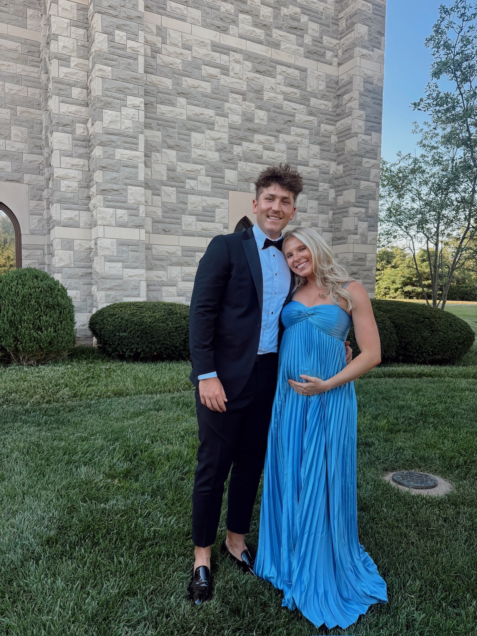 wedding season with my love 💙💙💙

#LTKBump #LTKWedding #LTKPetite