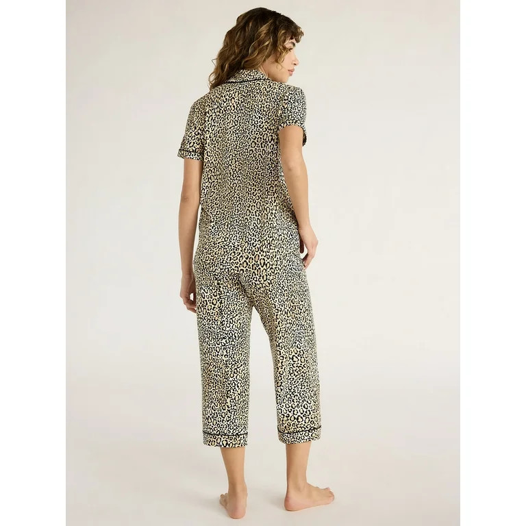Joyspun Women's Knit Notch Collar Top and Capri Pants Pajama Set, 2-Piece, Sizes S to 3X | Walmart (US)