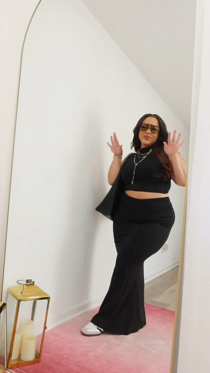 Curvy midsize 12/14 & petite 5’2” Adidas Sambas Outfit Inspo 🖤

Midsize style, size 14 style, size 12 style, midsize curvy fashion, pear shape style, petite midsize style, spring 2024 trends, midsize spring fashion, midsize trendy outfits, maxi skirt set, amazon matching sets

#LTKshoecrush #LTKplussize #LTKmidsize