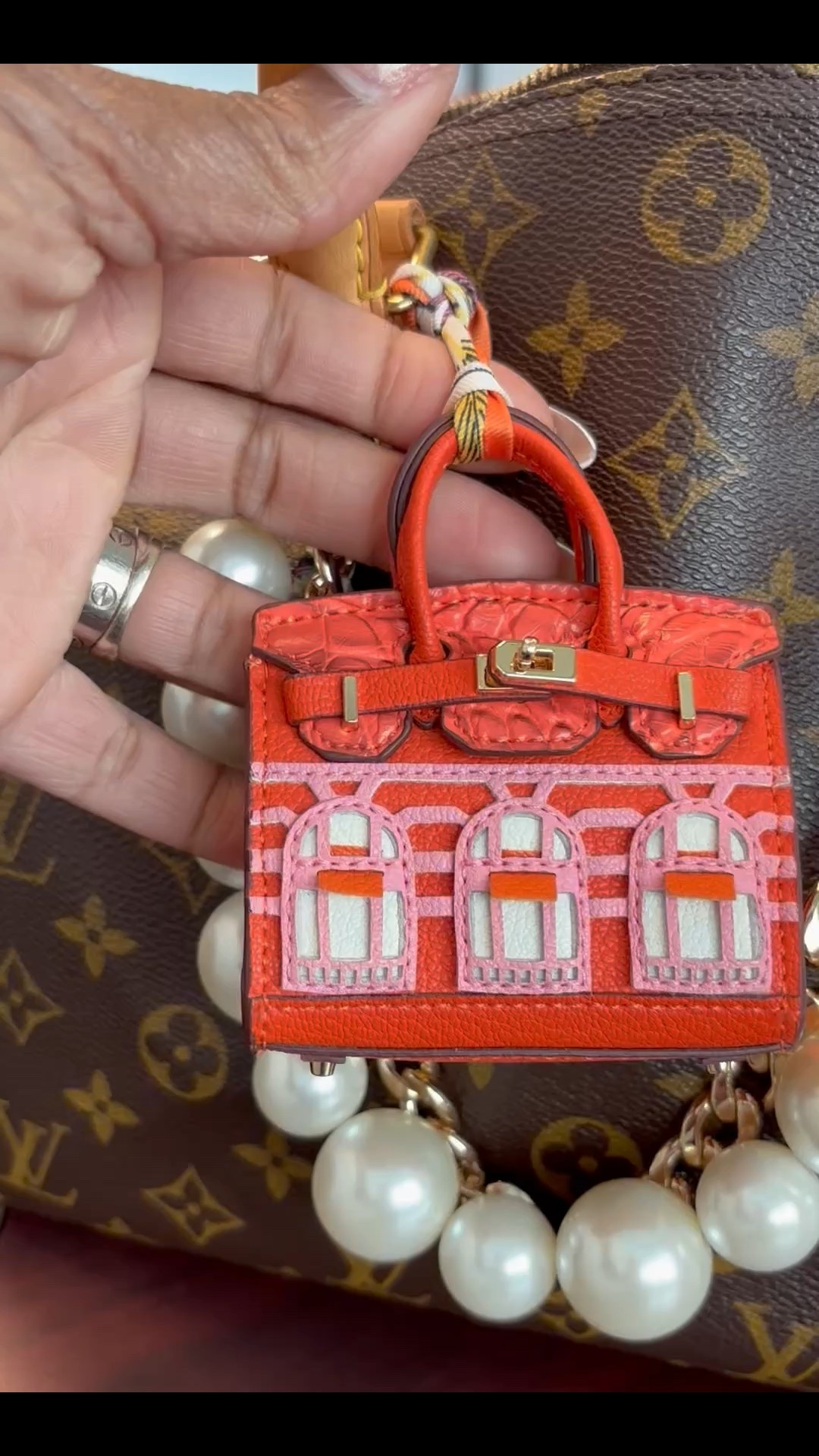 Prime shipping, multiple colors! 

Mini Birkin Hermes purse bag charm keychain handbag leather

#LTKStyleTip #LTKFindsUnder50