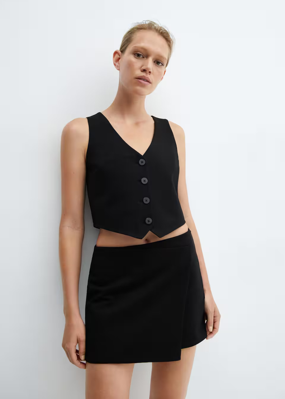 Search: Black mini skirt (8) | Mango United Kingdom | MANGO (UK)