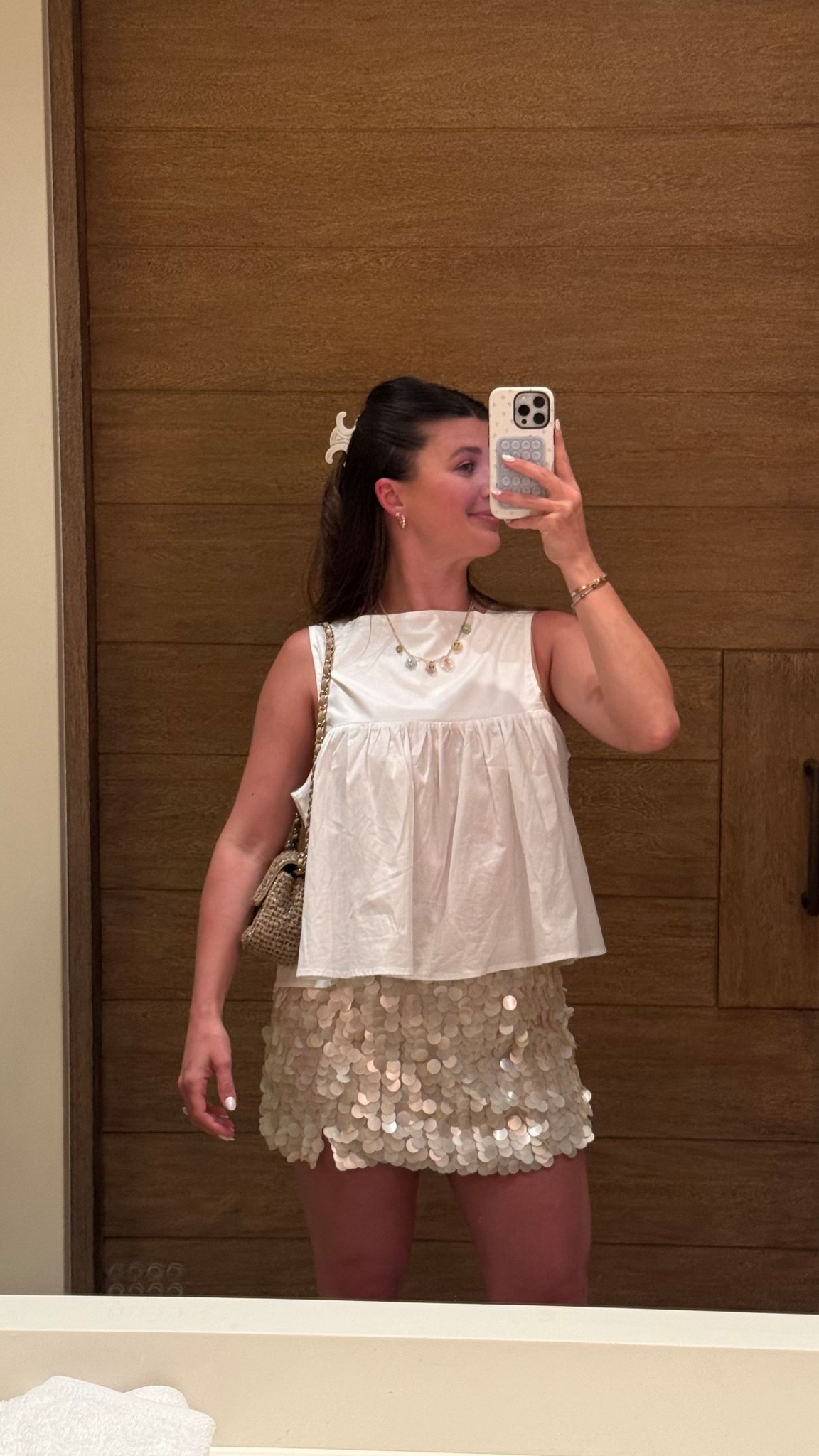 OOTN✨My exact top is old WeWoreWhat 

 

#LTKTravel #LTKgrwm #LTKootd