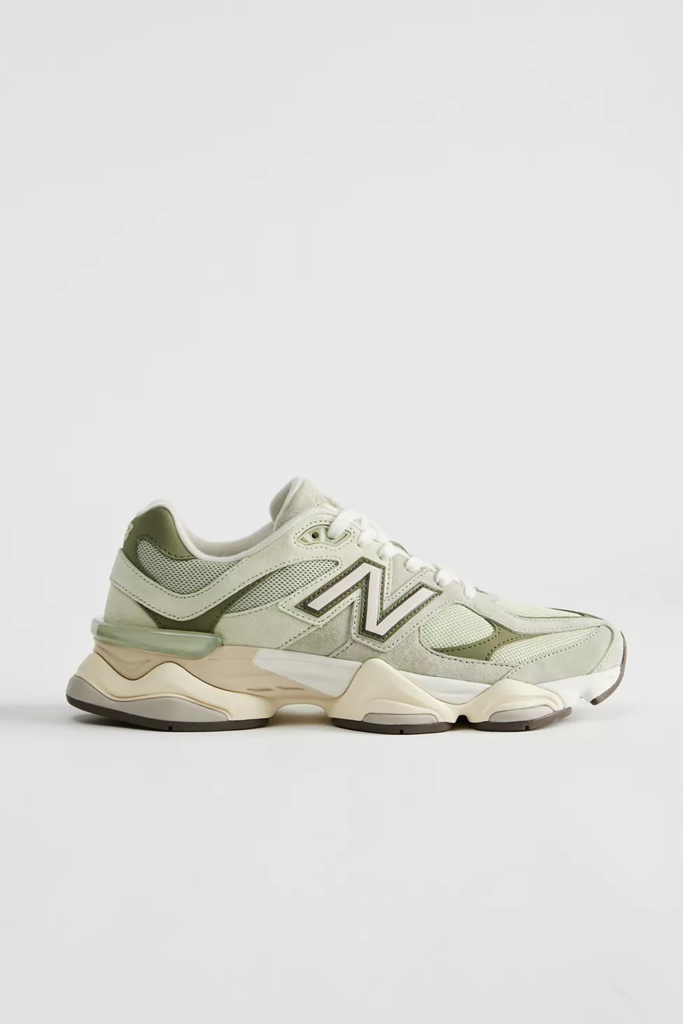 New Balance 9060 Sneaker | Urban Outfitters (US and RoW)