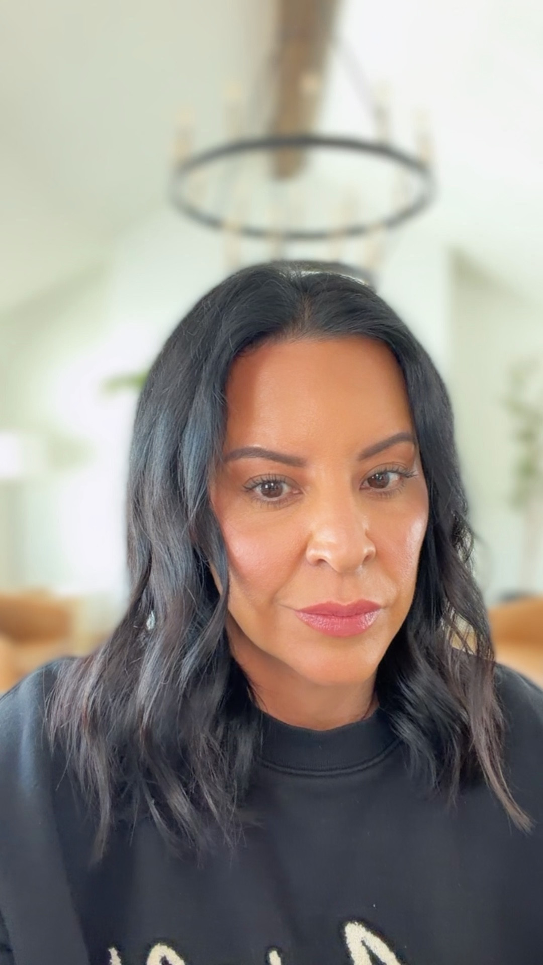 Love this superfine shine spray for extreme gloss! 

#LTKMidsize #LTKBeauty #LTKValentine