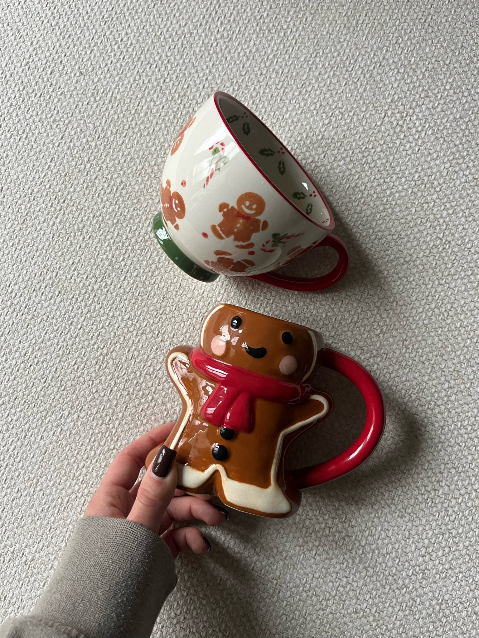 My fave holiday mugs 💌☃️🪵 #gingerbreadmug #holidaymugs #holidaygiftguide

#LTKGiftGuide #LTKSeasonal #LTKHoliday
