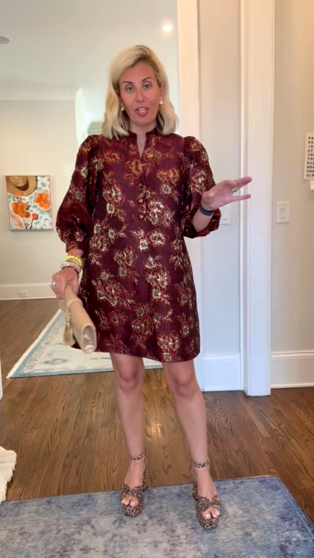 The perfect throw on and go dress ever!  Thank you Belk!! This dress is gorgeous! I’m in xs dress and 8 heels tts!!