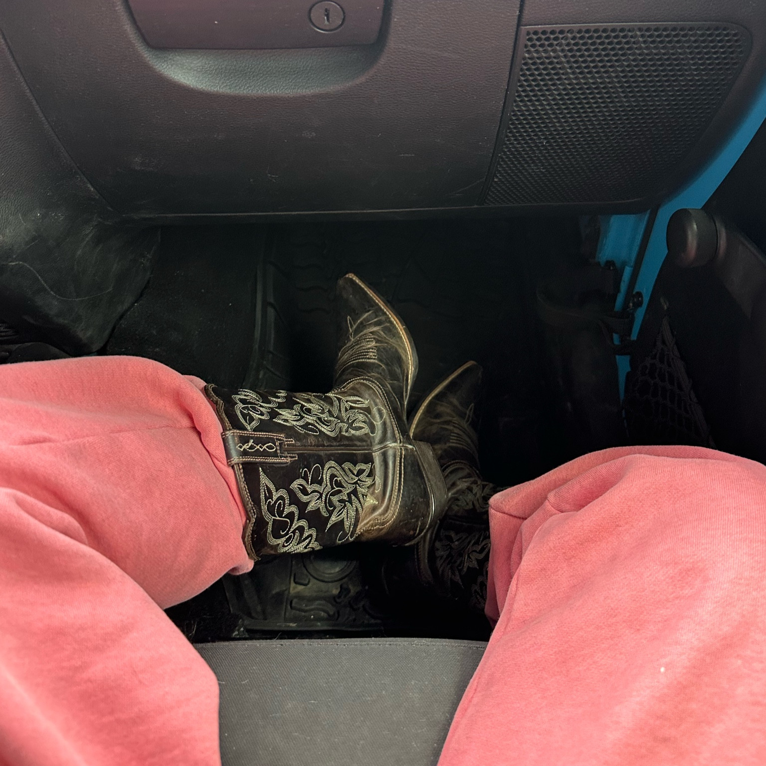 My favourite cowboy/cowgirl boots 👢🤠 

#LTKfestival #LTKcanada #LTKsummer
