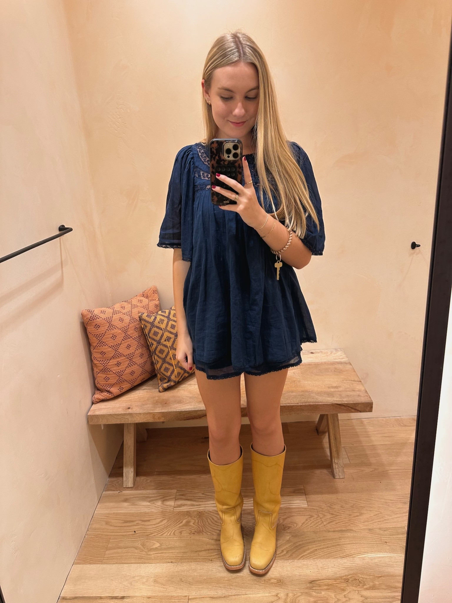 this set is on saleeee!!! and it’s so cute with boots for fall!! i loveeee it!! 👢🫐



#freepeople #urbanoutfitters #denim #anthropologie #styleinspo #employee #summer #spring #LTKfindsunder100 #LTKmostloved #LTKSPRINGSALE #LTKfestival #LTKseasonal #LTKStyleTip #concert #ltkbacktoschool #urbn #comfy #LTKsalealert #instagram #LTKactive #LTKfitness #lounge #LTKworkwear #LTKtravel #everyday
frye boot christmas fall winter 

#LTKgrwm #LTKHoliday #LTKmorningroutine