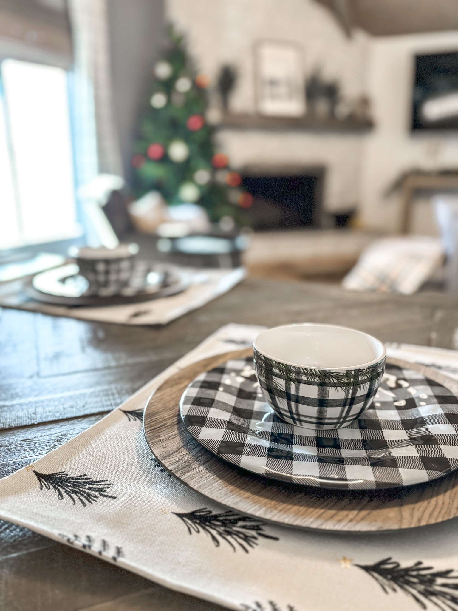 Winter dining decor

#LTKSeasonal #LTKHome