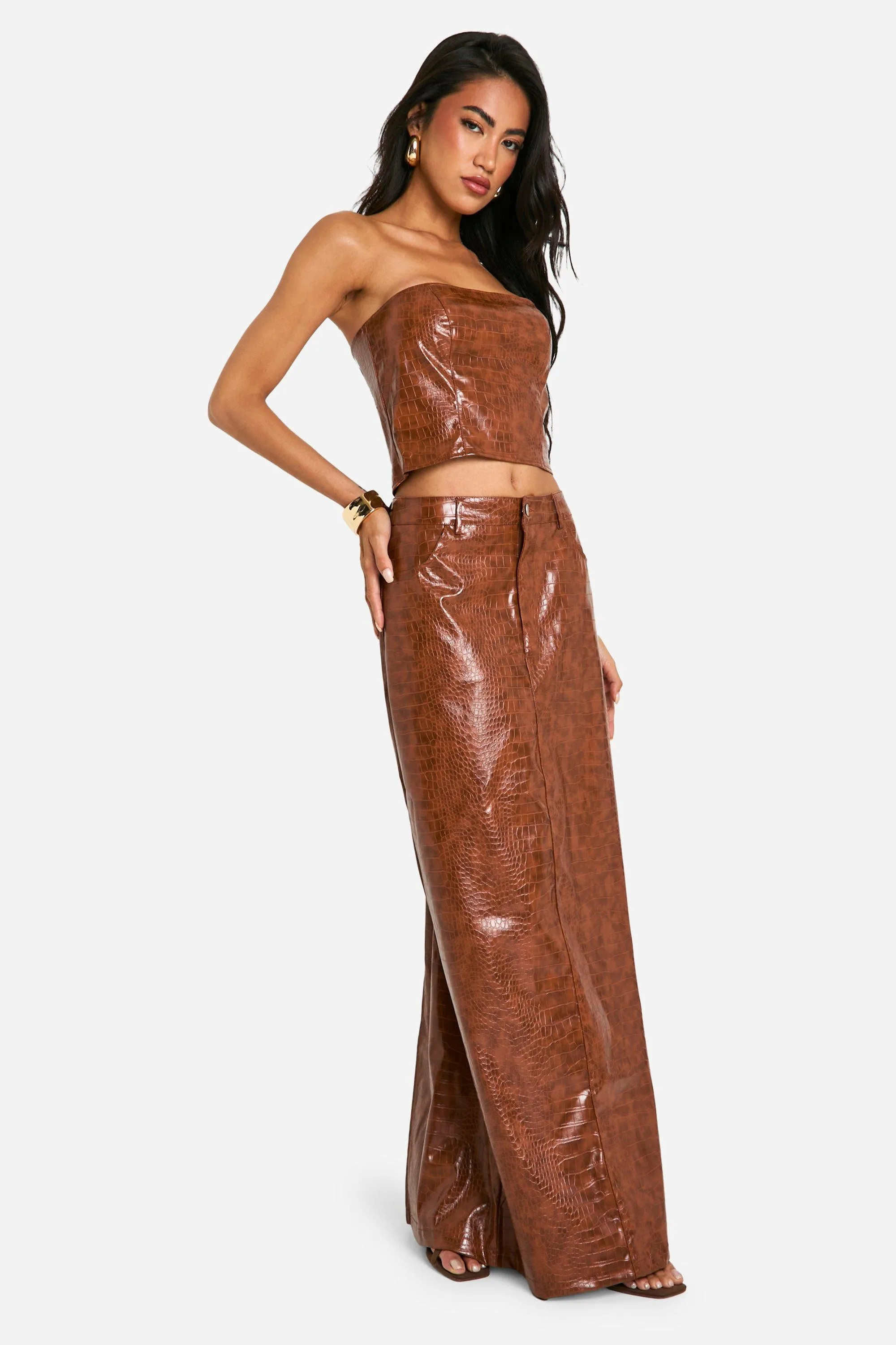 Brown Croc Look Faux Leather Maxi Skirt | Boohoo USA | boohoo (US & Canada)