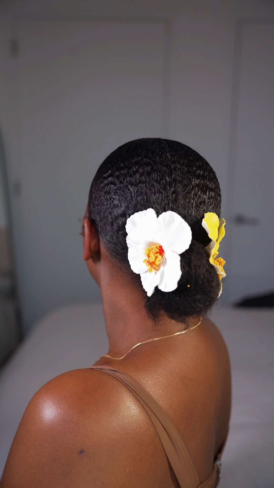 Summer flower hair clip for ponytail 