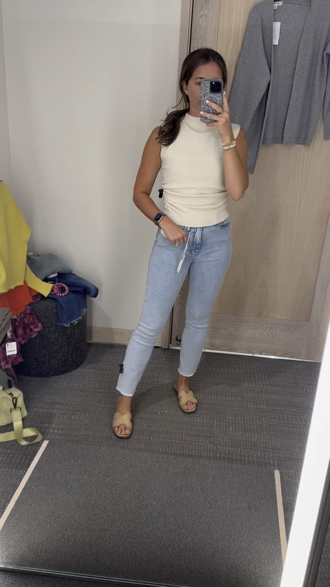 Love this top! Nordstrom sale finds
True size in both 

#LTKFindsUnder100 #LTKSaleAlert #LTKFindsUnder50