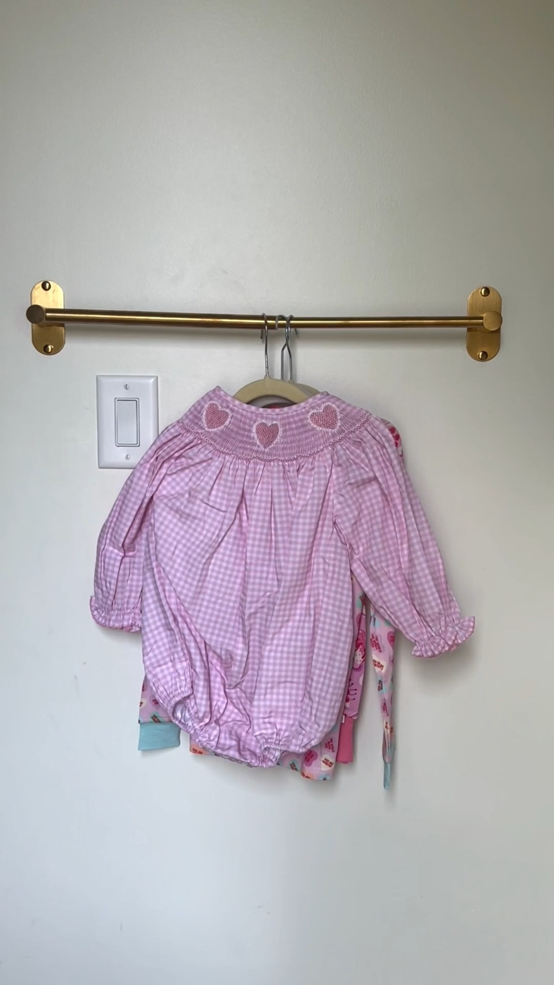 These might be one of my favorite poppy kids drops💓🍫

Valentine’s Day, pjs for kids, vday Jammies, pajamas, kid pajamas, heart pjs, Dede Raad, dress up buttercup, Nashville

#LTKBaby #LTKValentine #LTKKids