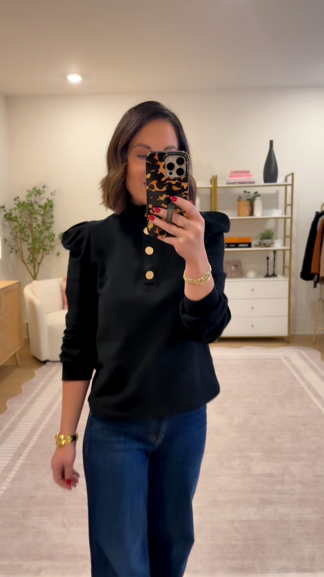 Elevated sweatshirts linked here! Winter basics 

#LTKootd #LTKdayinmylife #LTKOver40