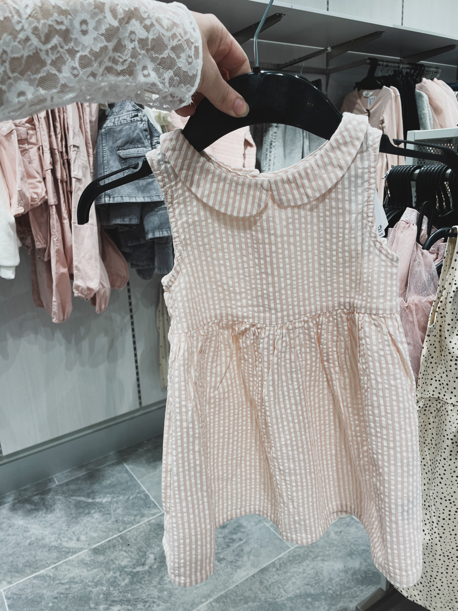 H&M, H&M kids, H&M new arrivals, spring, new arrivals, Easter outfit, kids dresses, Easter dresses, spring dress, seersucker, pink dress, kids wedding outfit 

#LTKkids #LTKstyletip #LTKfamily