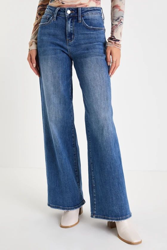 Trendy Essential Medium Wash High Rise Wide-Leg Jeans | Lulus (US)