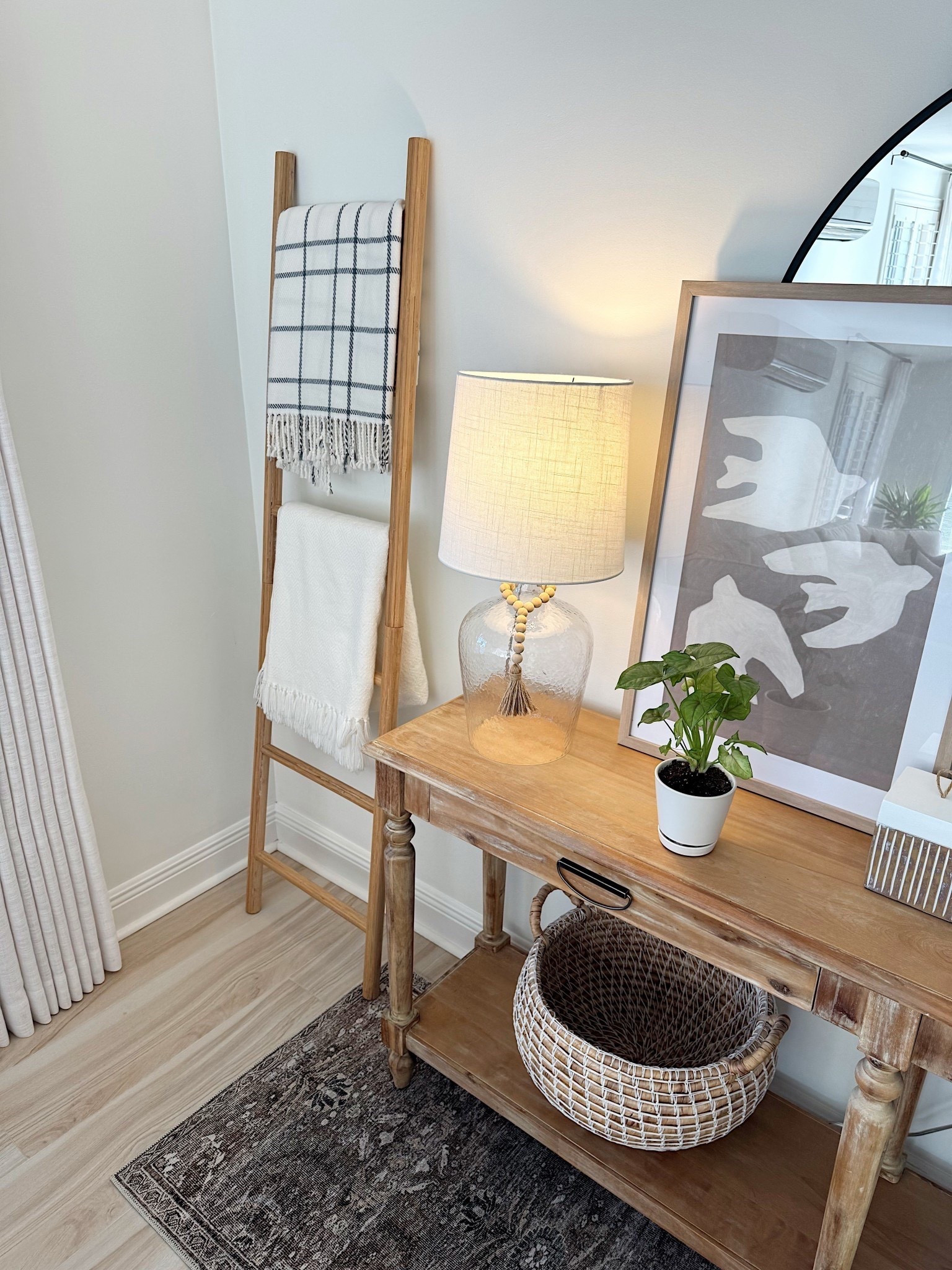 Console table styling with our new wall art from Target I’m loving!




#LTKHome
