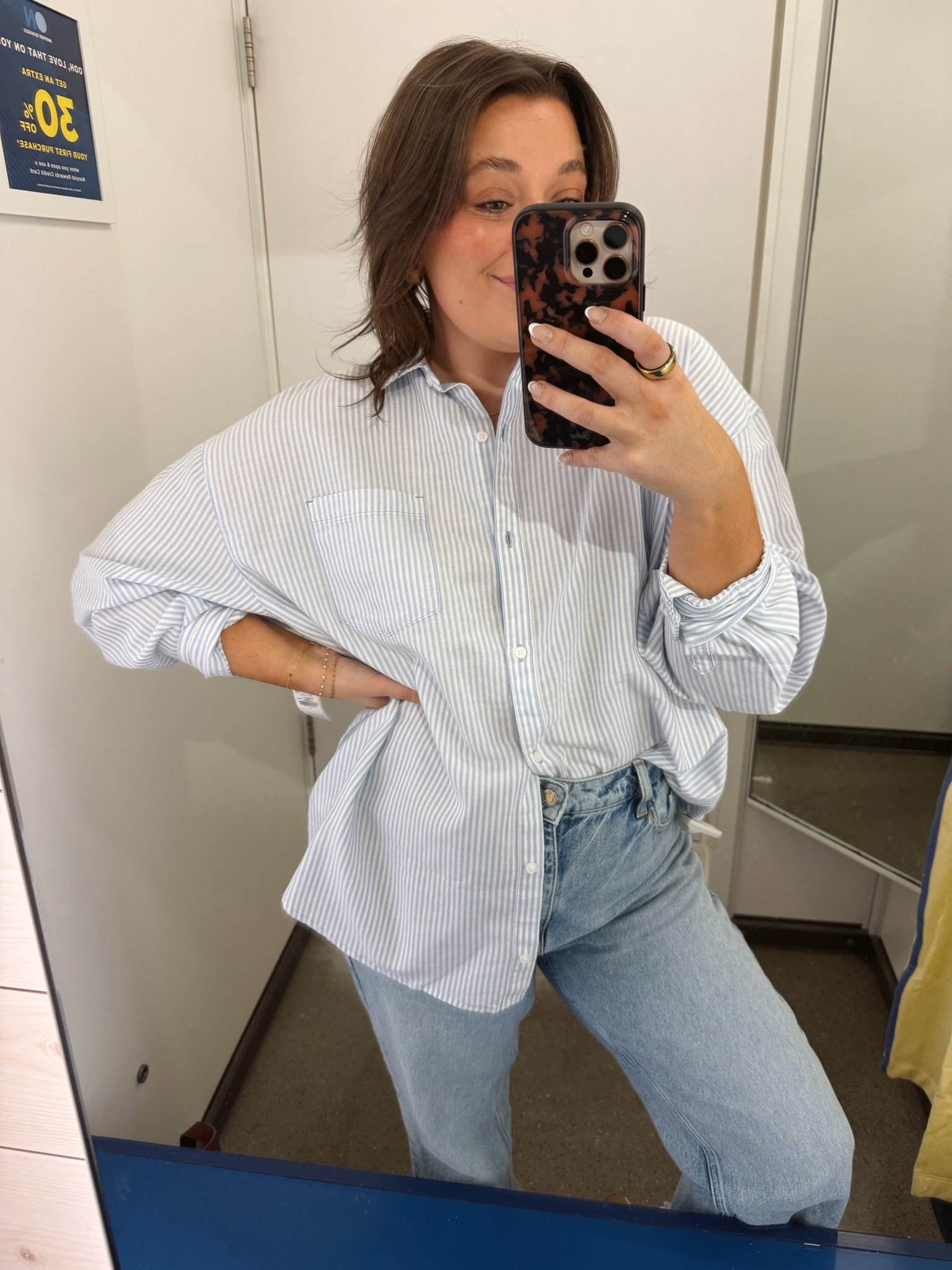 A closet staple! An oversized button down is a must have ✨

#LTKMidsize #LTKSaleAlert #LTKootd