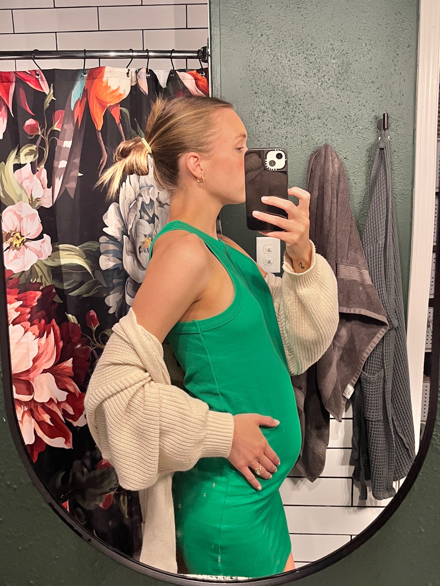 we love a bump friendly dress💚


#LTKunder50 #LTKbump