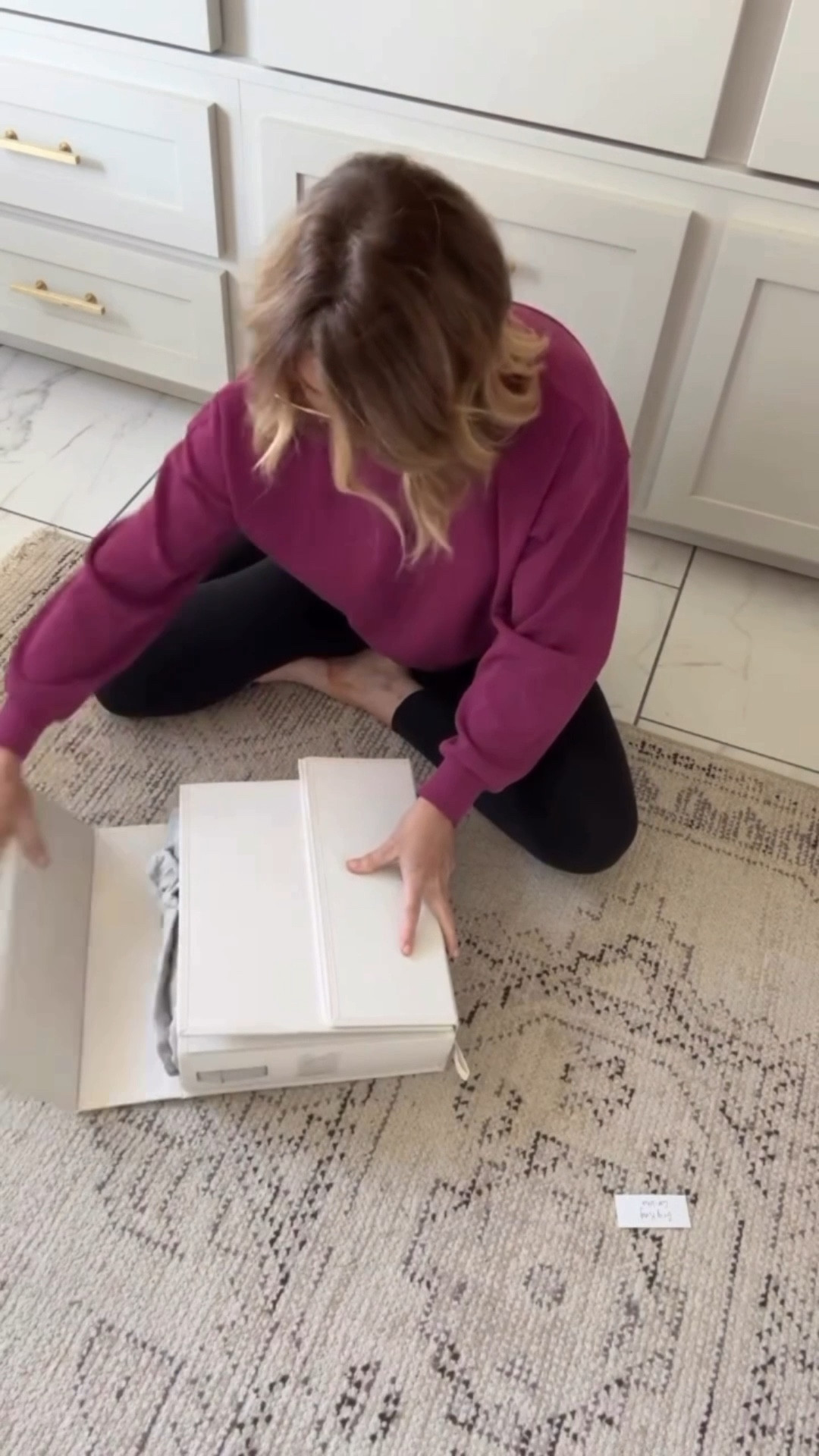 Organize sheets and keep them togetherr