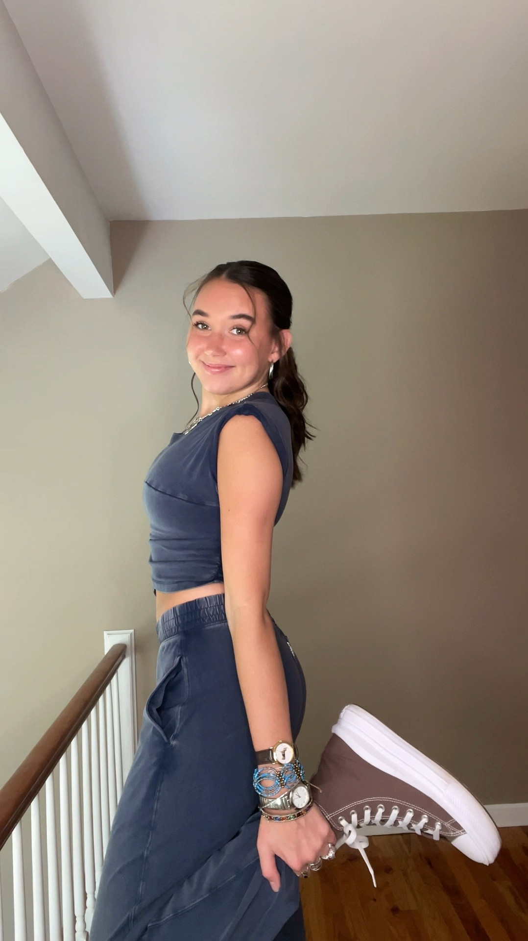 This is my favorite matching set ever, so comfy.


#fallstyle #falloutfit #matchingset