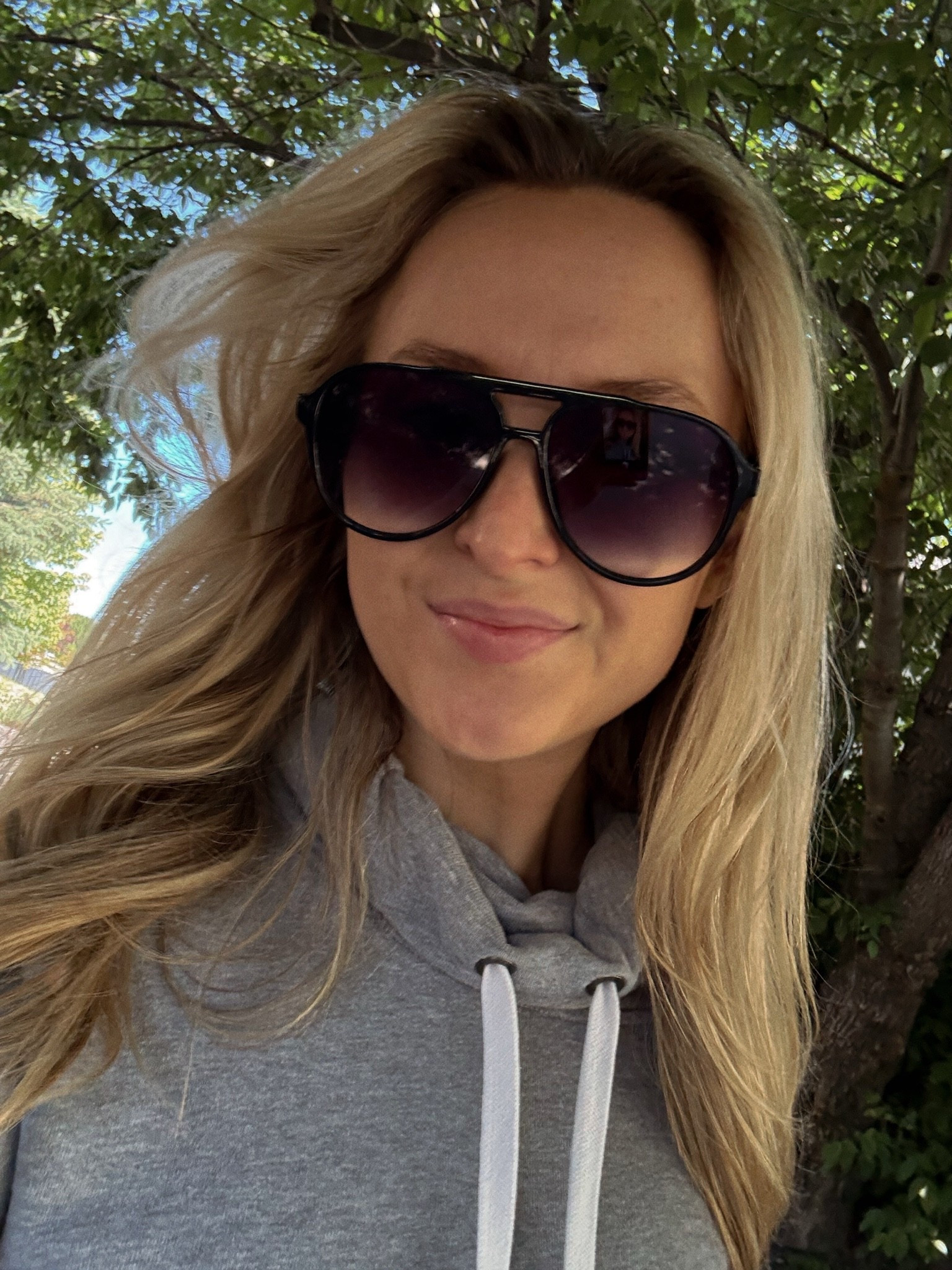 Otra sunnies on my morning walk 🕶️

#LTKootd #LTKmorningroutine