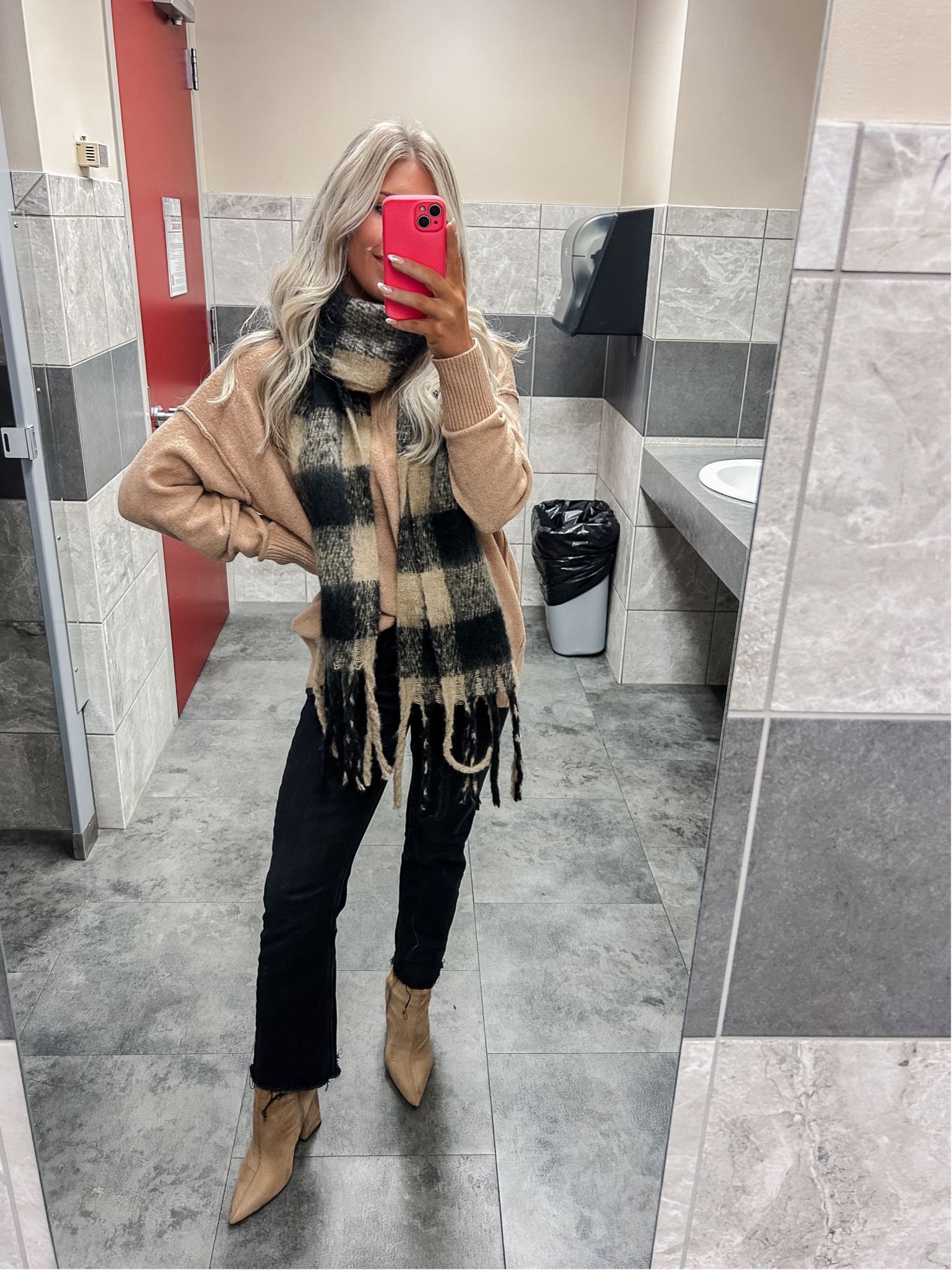 Todays work #ootd #oldnavy #vici #aerie 

#LTKSeasonal #LTKSaleAlert #LTKWorkwear