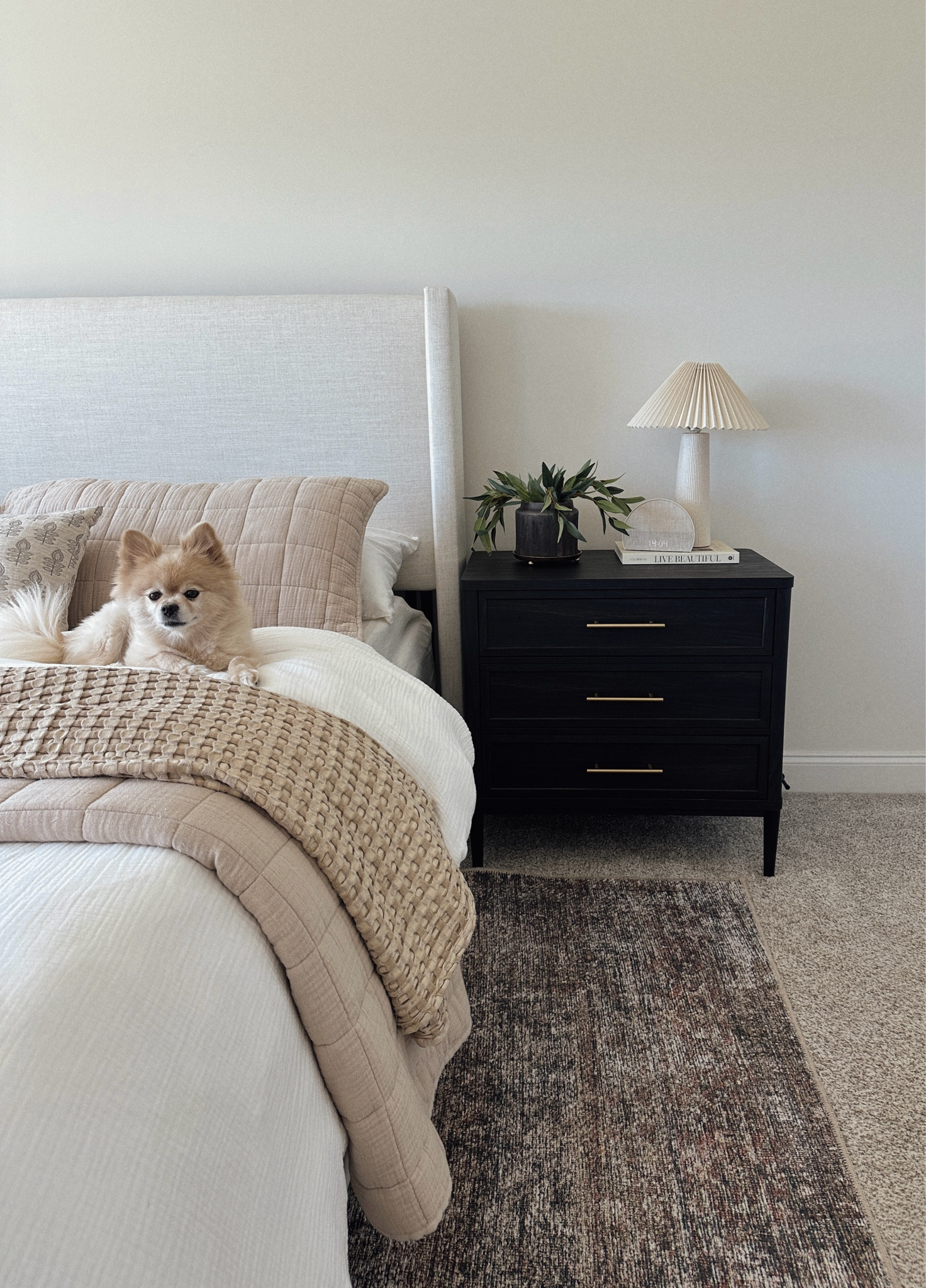Bedroom styling. Neutral bedroom. Upholstered bed. Black nightstands. Neutral bedding. Loloi rug. Walmart home

#LTKHome #LTKFindsUnder50 #LTKStyleTip