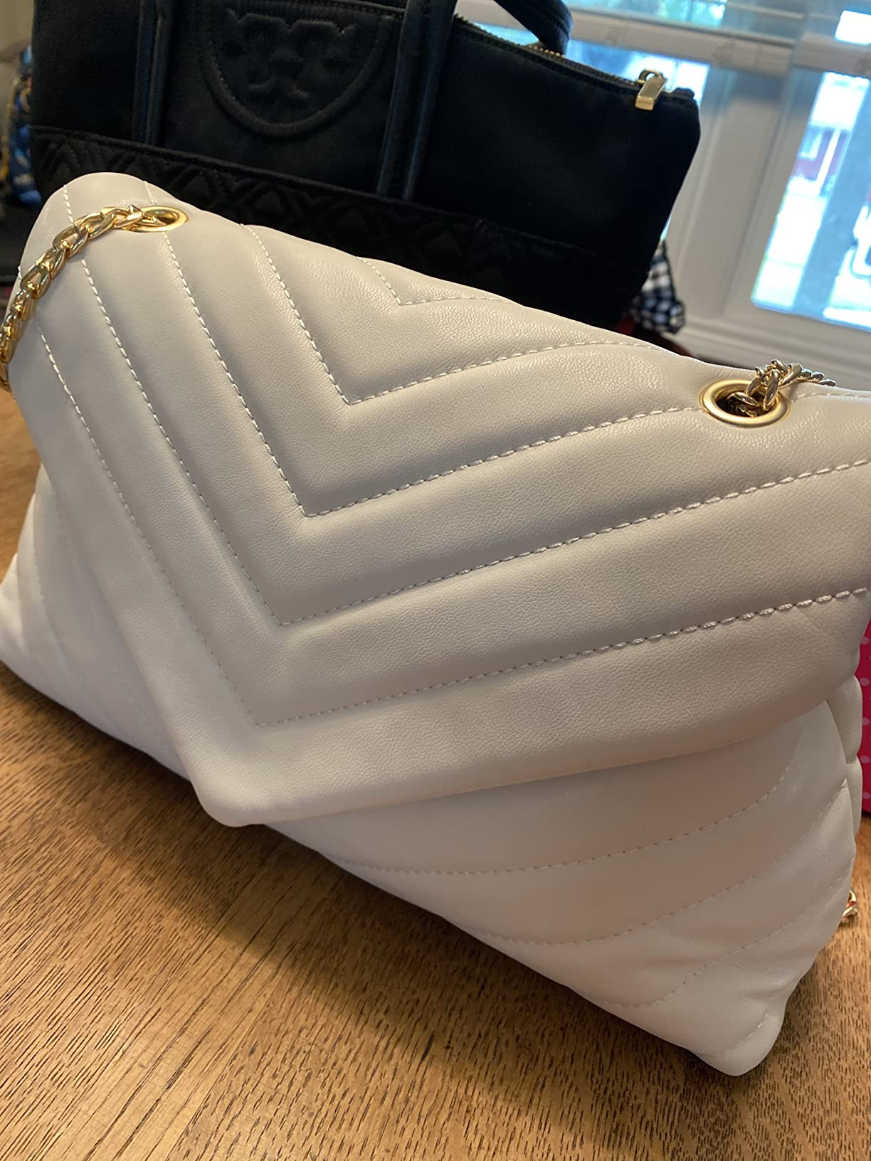 PRETTYGARDEN Women’s Fashion Crossbody Bags Lightweight Adjustable Chain Strap Quilted Designer Hand | Amazon (US)